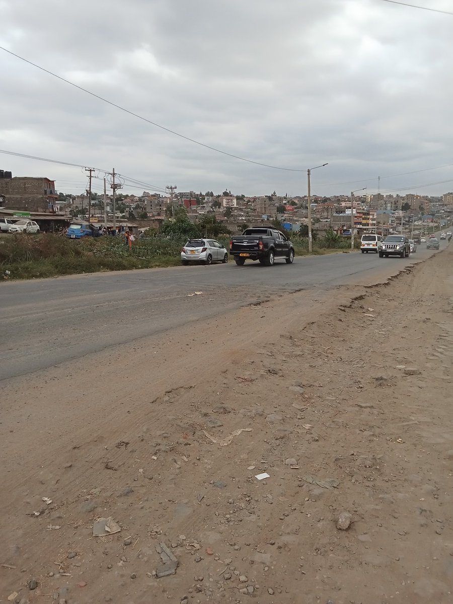 Mbwesaa's tweet image. &quot;Affordable housing is concentration camps&quot;
Meanwhile many Kenyans sell their &quot;land &amp;amp; freedom&quot; to move to such crapholes for opportunities.
Parts of Kenya have land disputes between Siblings forcing folks to urbanize but &quot;Muh Bill Gates&quot; want to steal your 0.25 acres in Kisii.