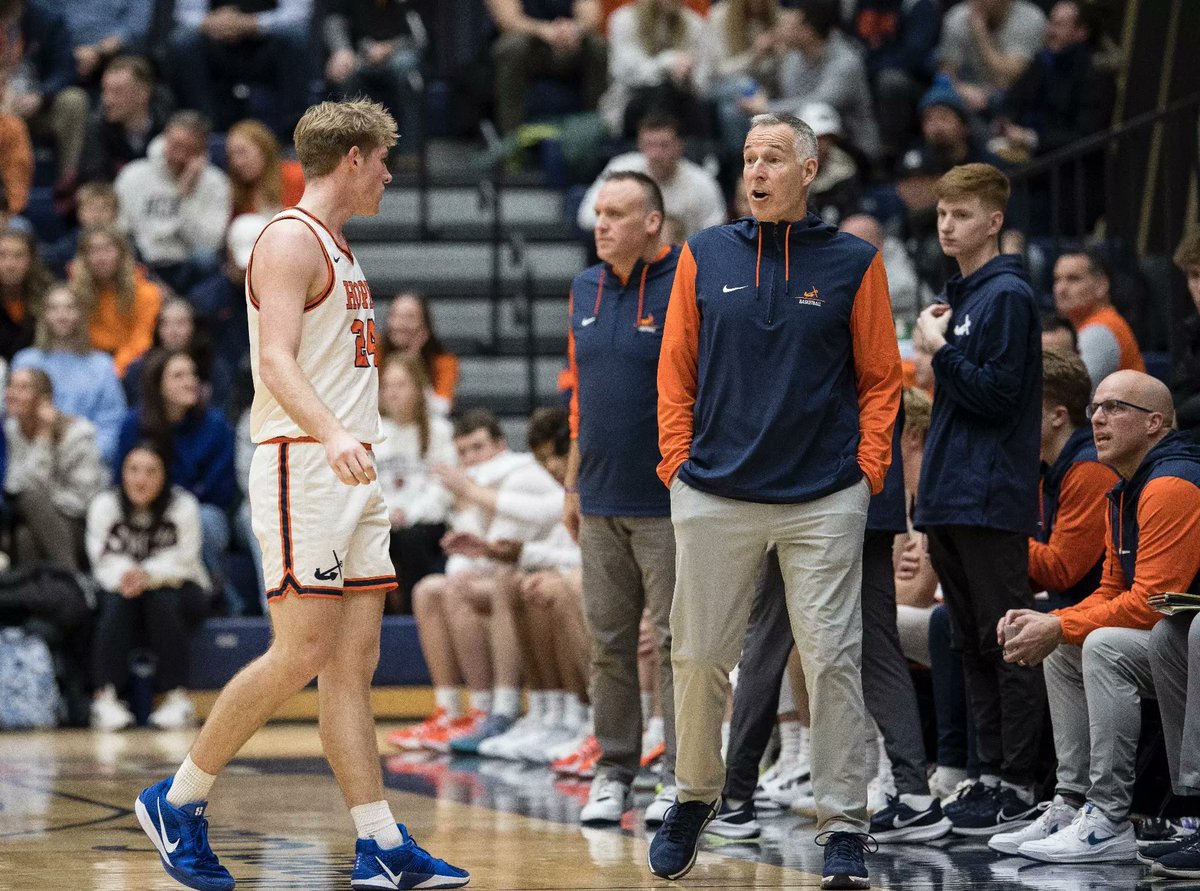 Hope College Athletics tweet media