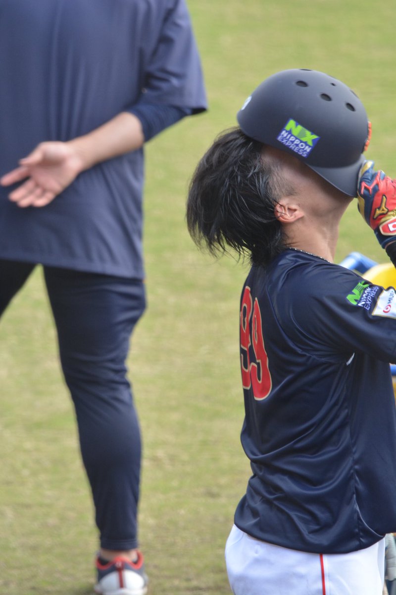 keita_8_hawks's tweet photo. 勇ちゃんのこのシーン好きな人おる？😑
これわかって貰えたら嬉しい😢
 #勇がバレる  #野村勇  #sbhawks https://t.co/5R7sHFb0BN