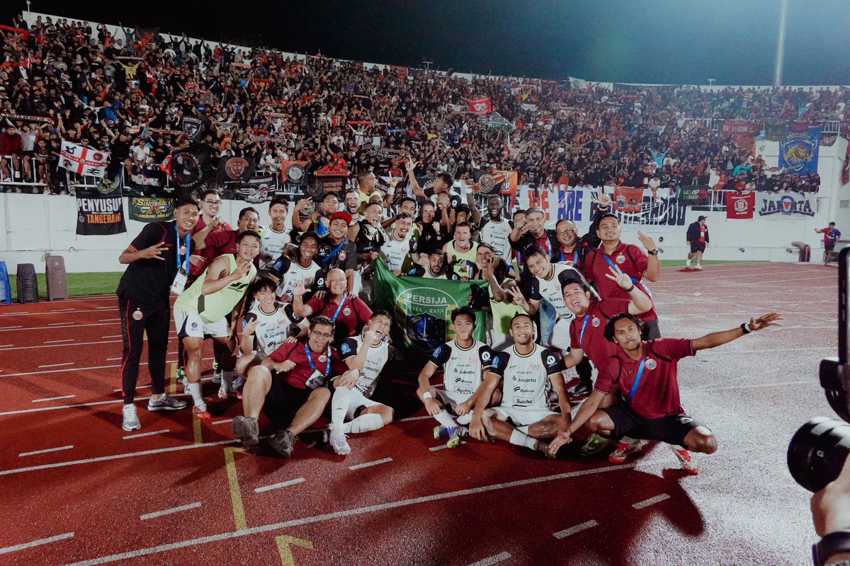 Persija_Jkt's tweet image. Terima kasih dan sampai jumpa lagi, Malang! ❤️💙

#PersijaDay #BRISuperLeague #Persija