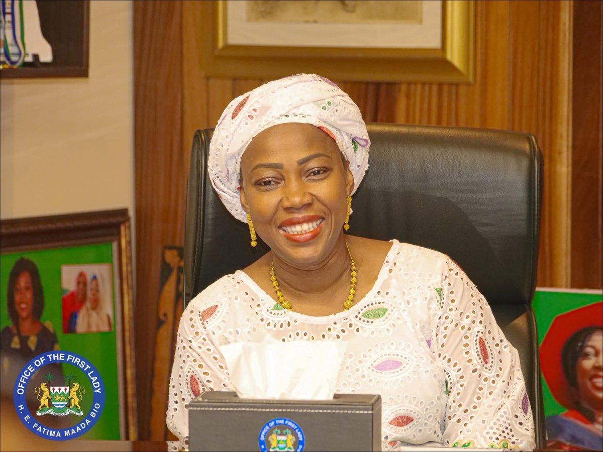 FirstLadyBio's tweet image. It was a great honor to welcome the Women’s Forum Network to my office. The group formally introduced their newly appointed board members, and I was truly pleased to meet such a dedicated and inspiring team of women. With over 35 years of service, the Forum stands as one of…