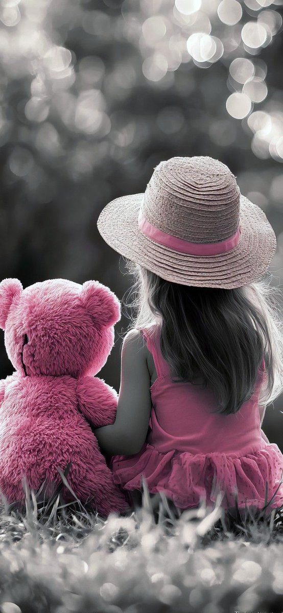 #EcdisisErótico 
✿.｡.:*🩷Todos nacemos felices pero por el camino se nos ensucia la vida🩷*.:｡.✿
✨️Allende✨️
☕️🪻🧸🌸Feliz Sábado🌸🧸🪻☕️