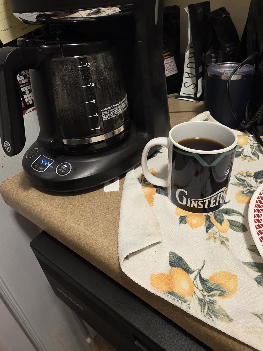 LordWalken's tweet image. #MugsUp @KenSeelman9 @PaulChatfield23 @erinnblackk @Romulan47 @SteveBmSu @TheRobinsfromOz @Lecribs @BrooksLaimbeer @ericwalcott @Graham_Couch @CoachHall10 @CoachJ_Burke and probably a lot of others I forgot