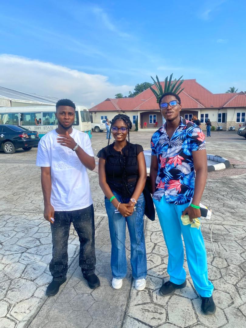 mike_conqueror1's tweet image. Today was awesome. Linked up with a couple of my cracked dev friends and web3 whales at @gdg_uyo 

Insights gained. New networks built. And the highlight of my day was meeting @Forbe500 a beautiful @UseBreadAfrica user and active @SuperteamNG Uyo member. 😌