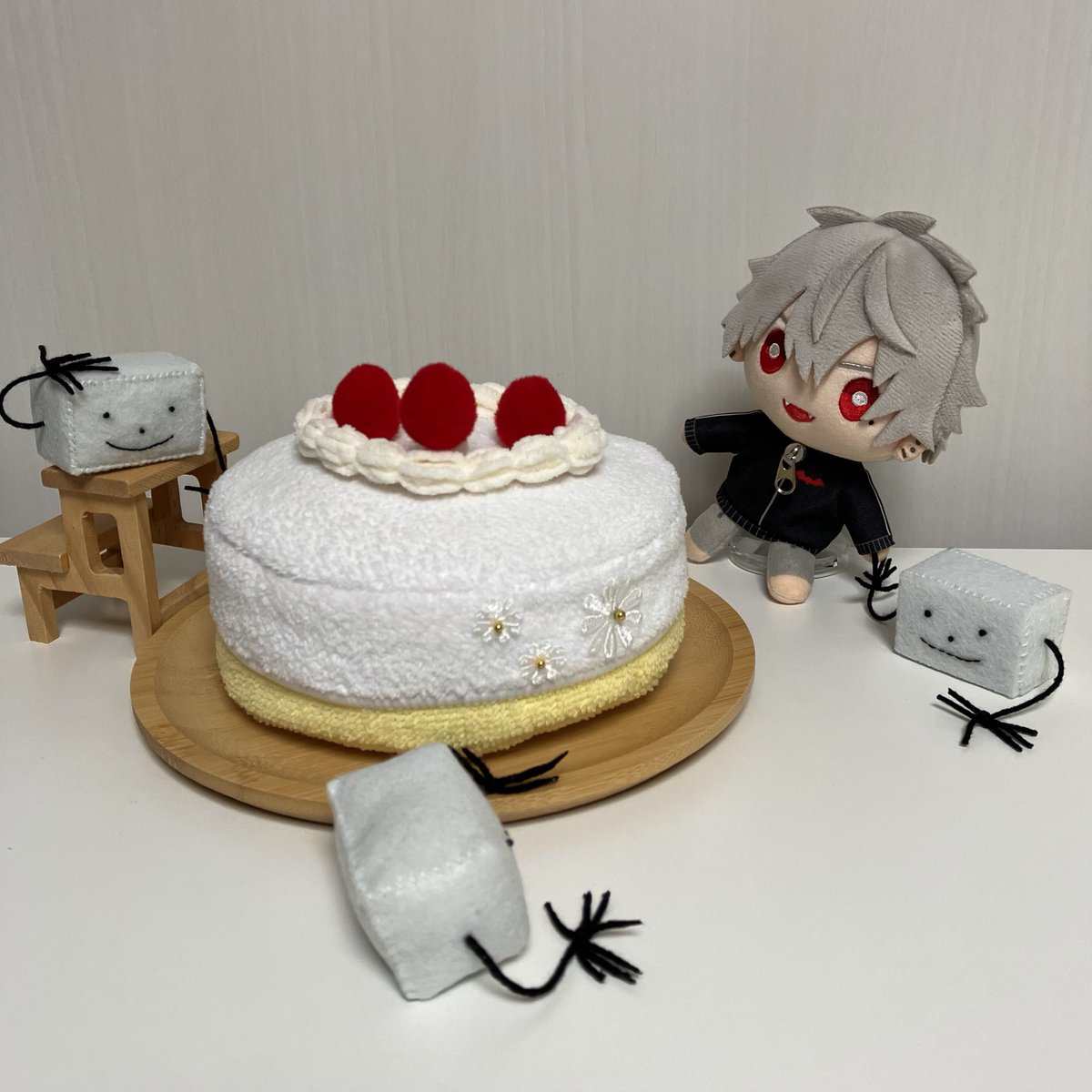 nui_vamp's tweet photo. 【再掲】石田建設🪜⛑️🎂 https://t.co/QEoJI4JWSn