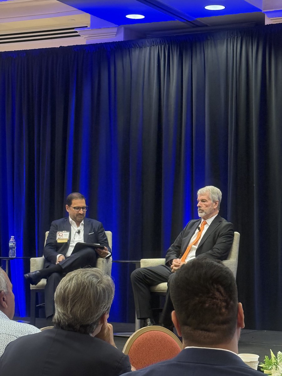 What a day at the Naples Symposium! Met some amazing people, interviewed industry leaders, and even caught up with my FGCU classmate Ryan Edwards. Feeling motivated and grateful! Experiences like this are a perfect reminder of why I love what I do.