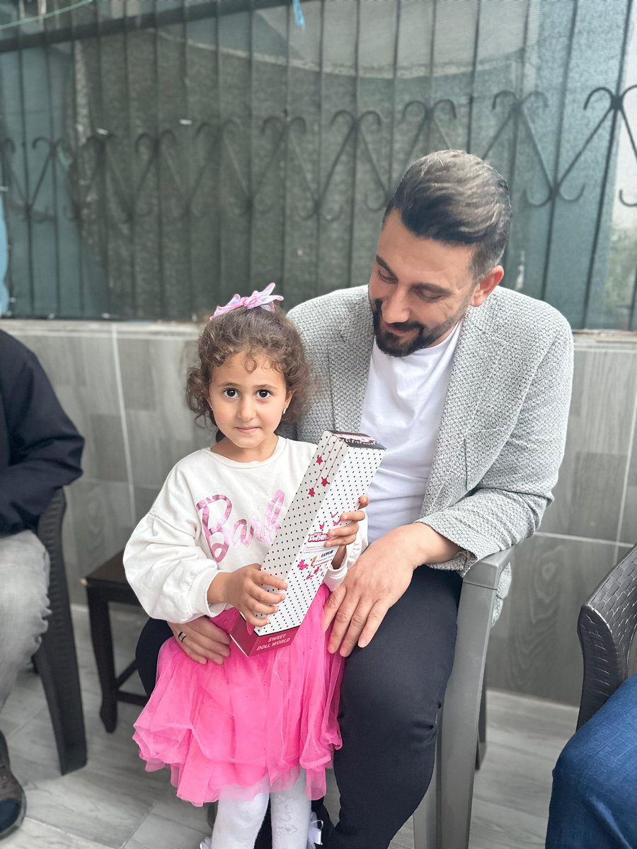 “Minik kalpler, büyük neşeler!” 🤍

#Çukurova

<a href="/omerrcelik/">Ömer Çelik</a> <a href="/abuyukgumus/">Ahmet Büyükgümüş</a> <a href="/KaramikSunay/">Sunay Karamık</a> <a href="/abdullahdogru01/">Abdullah Doğru</a> <a href="/farukaytek/">Faruk Aytek</a> <a href="/Tamer_Dagli/">Tamer Dağlı 🇹🇷</a>