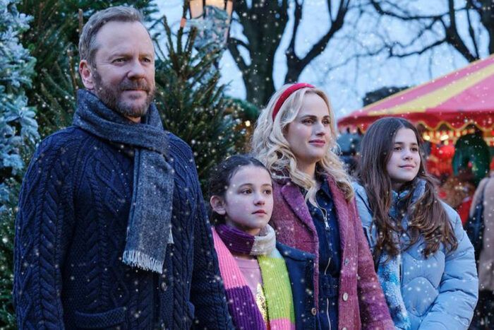 Kiefer Sutherland and Rebel Wilson star in Sky Cinema's Christmas comedy Tinsel Town. Here's the trailer: buff.ly/Vxtl7WK