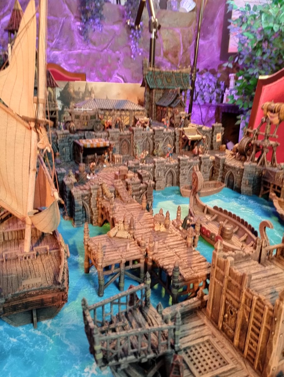 No jugamos, vivimos en el Viejo Mundo.