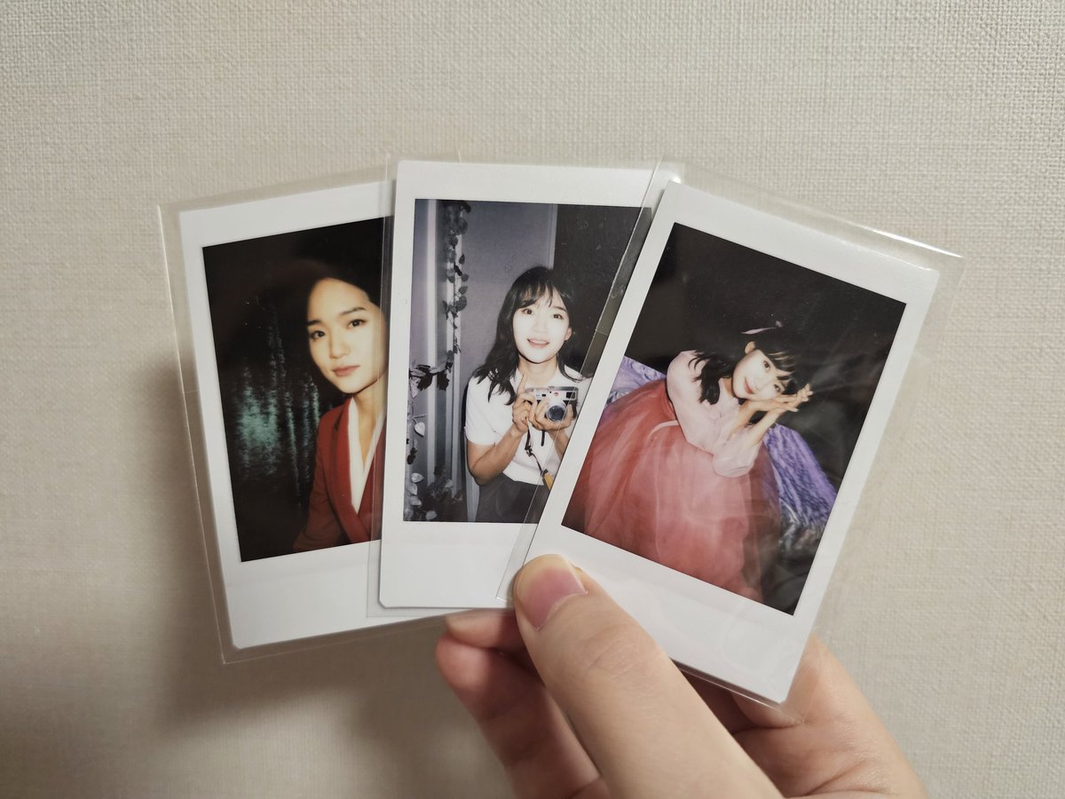 🍀 찬민 배우님 입덕 1000일 기념 RT 이벤트
RT 해주신 분들 중 추첨을 통해 아래 선물을 드립니다!
· 매거진 유앤미 폴라
· 인화 폴라
· 삼색도 폴라
· 카페 기프티콘
폴라는 교환 없이 품어주셨으면 좋겠습니다// 당발은 1000일 당일인 내일, 11/10에 할게요✨️