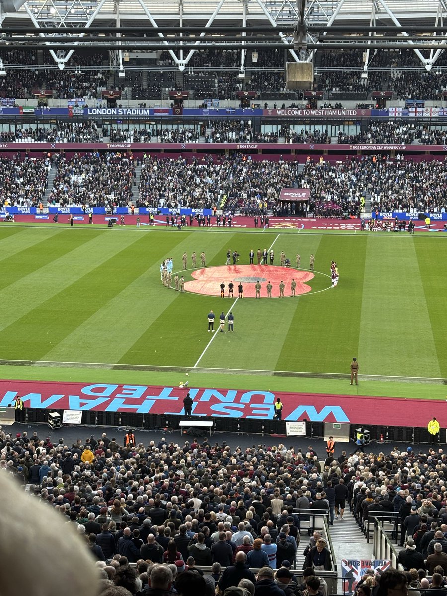 steveparkyn's tweet photo. @TRobinsonNewEra @WestHam I’m at the game and just saw this and listened to The Last Post so……. https://t.co/A7rWSJFGWh