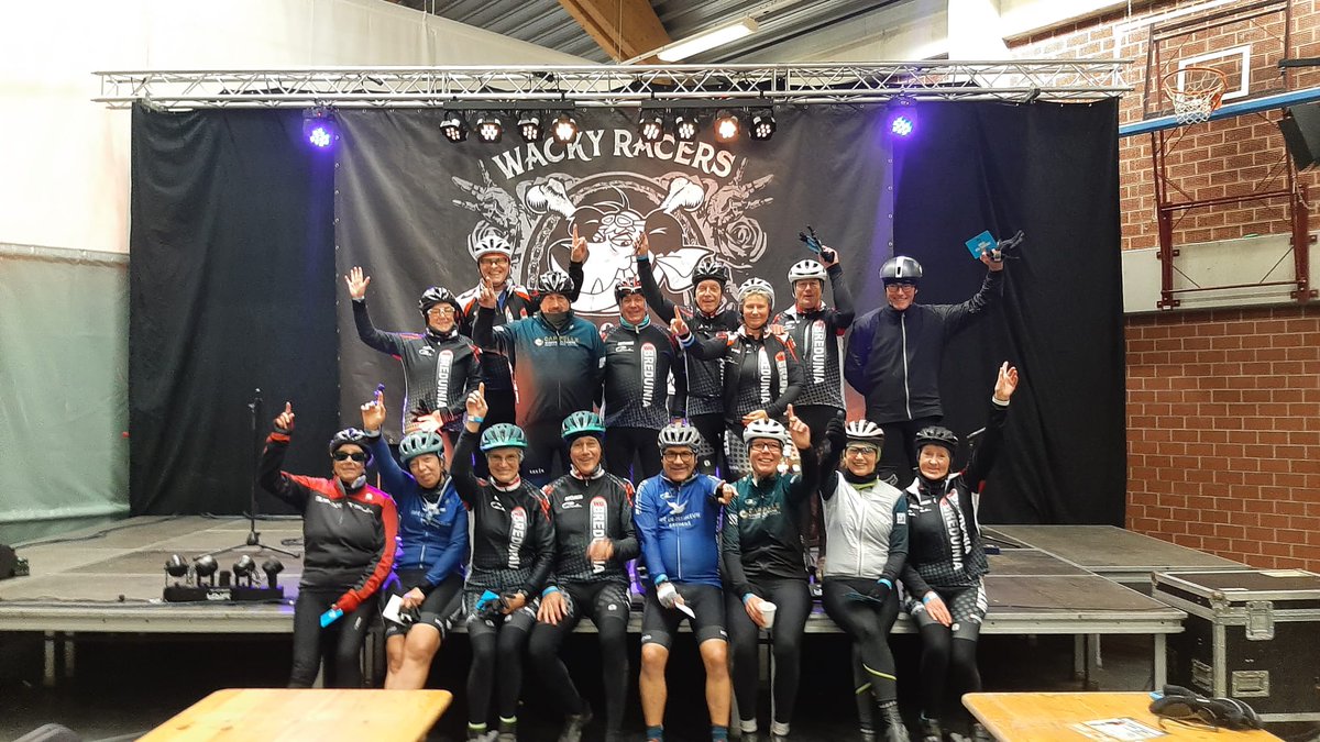 WDBreduinia's tweet photo. De Wacky #MTB tocht wilden we niet aan ons voorbij laten gaan. En de tocht zorgde weer voor verhalen. Deze vrolijke bende ging de uitdaging aan. https://t.co/Eic9v6TuxP