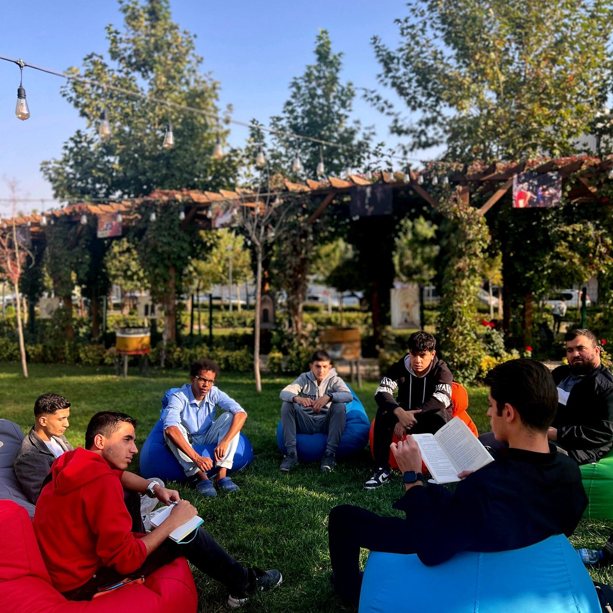 Kitap okuma faaliyetimiz "Kozmokolik"in 'Nihayet'ten sonraki bölümü olan 'Entegrasyon' bölümüyle devam ediyor.