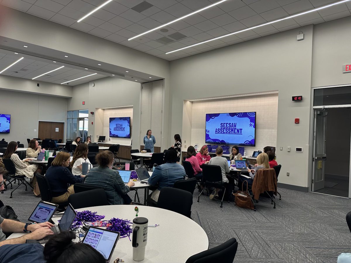 𝒴𝓋𝑜𝓃𝓃𝑒 𝒫𝑜𝓈𝓉 tweet media