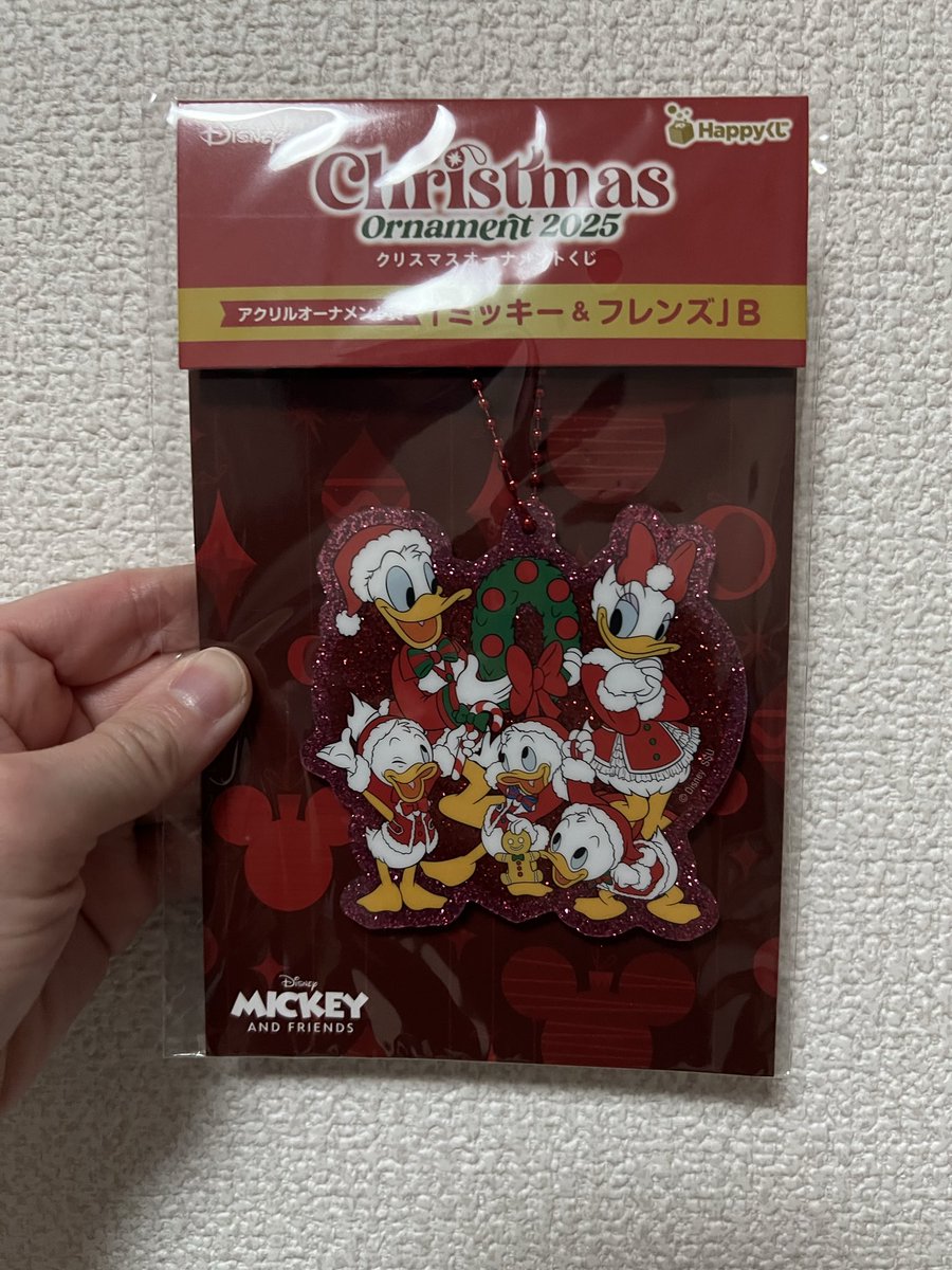 kurizo_hari's tweet photo. @boheme0518 こんばんは！
アクリルオーナメントのドナルド持ってます！
プルートと交換希望です😌

横浜手渡し可能です！
ご検討のほど、よろしくお願いします！ https://t.co/9xb9tLH99q