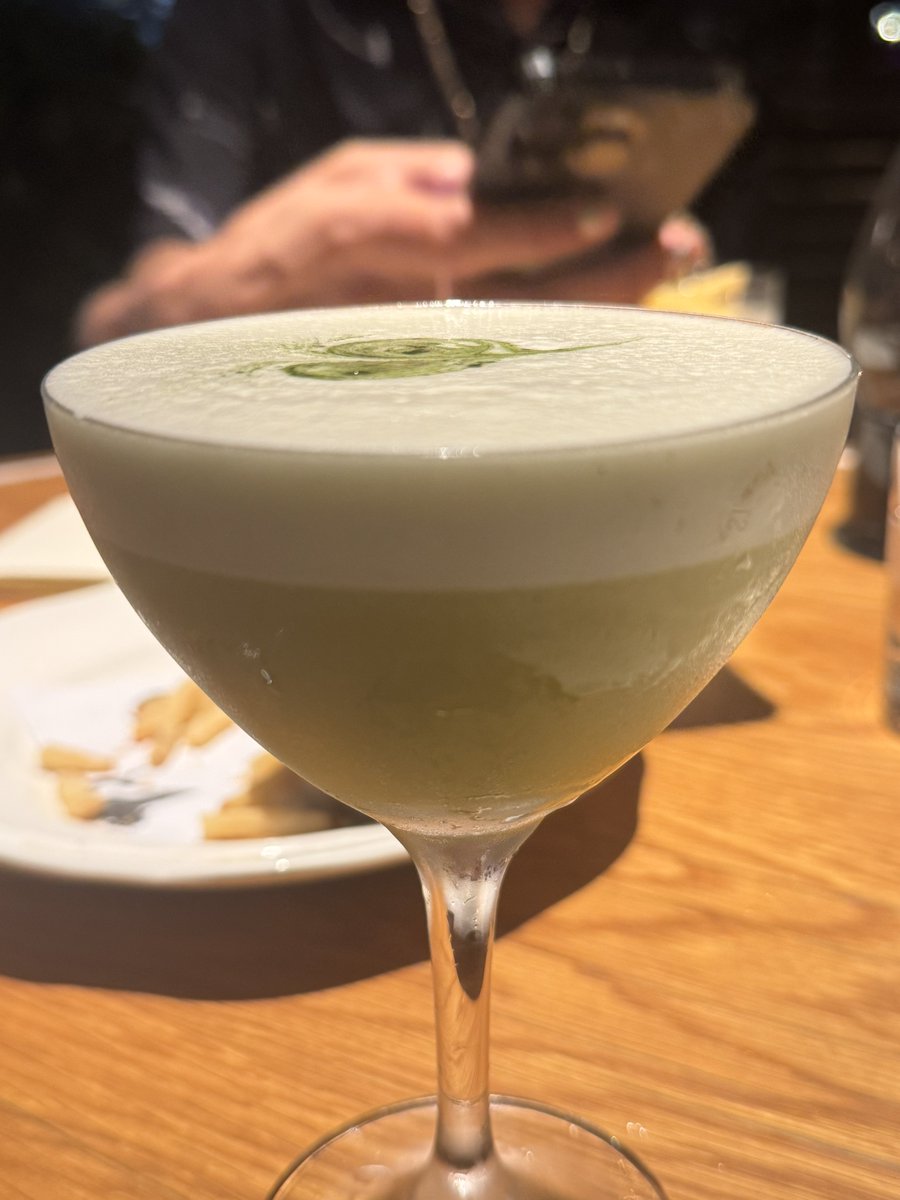 before I left for <a href="/base/">Base</a> camp, <a href="/NYCaakash/">Aakashic</a> tried new things and saw cool art at the <a href="/whitneymuseum/">Whitney Museum</a>

oh, and fries. 🍟

I consider myself very fortunate to be able to roam around NYC still as I figure out life

an unmatched perk 💯

gratitude 🙏