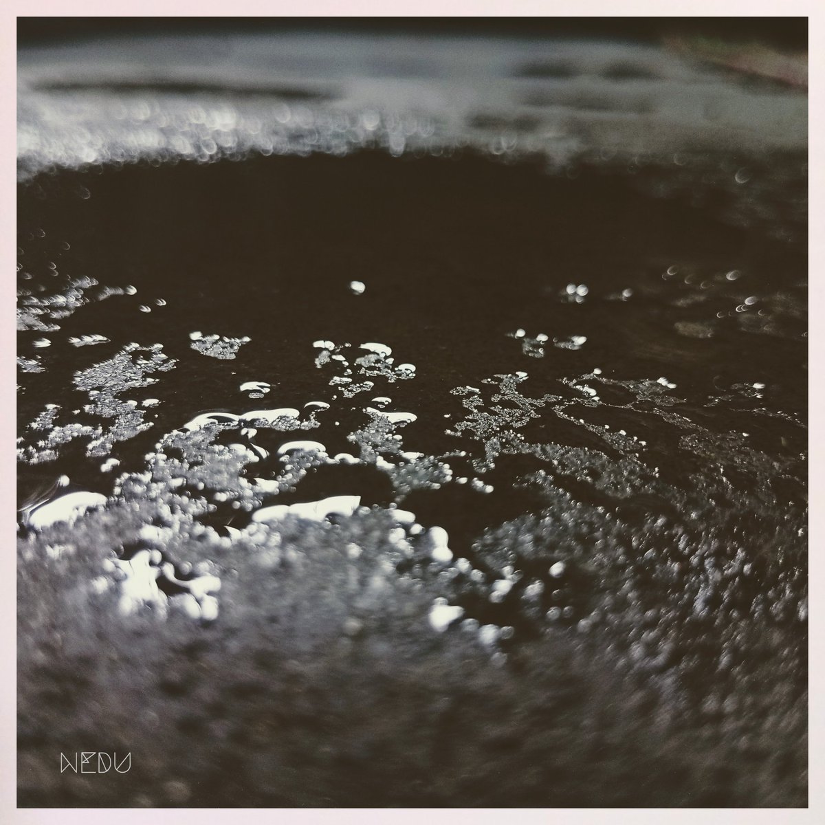Neduvick4's tweet photo. Random JPEGs of the day, an evidence of a heavy downpour. https://t.co/o2lDFtOiB7
