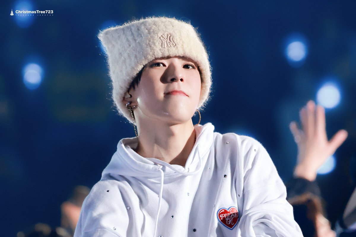 Christmas_t723's tweet photo. 251108 펄스온 아이치
#윤재혁 #YOONJAEHYUK #ジェヒョク
#트레저 #TREASURE https://t.co/ZbDulw6wcg