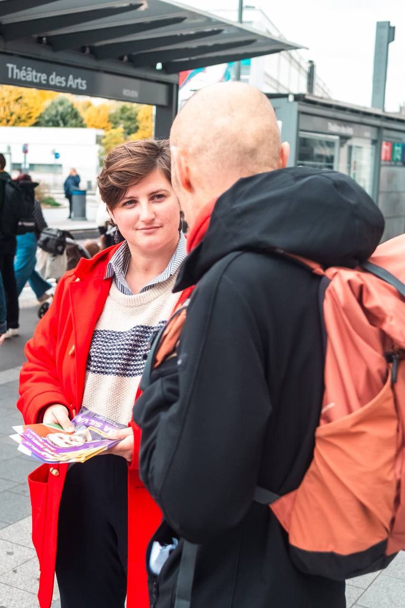 Retour sur la 1ère journée de campagne avec <a href="/elsamoutet/">Elsa Moutet</a>, militante <a href="/FaireMieuxRouen/">Faire Mieux pour Rouen</a> !

✅️ Conférence de presse de lancement du collectif municipal

✅️ 1ères distributions de tracts au Théâtre des Arts

✅️ Collage aux 4 coins de #Rouen

🔥 Une autre Rouen est possible !
