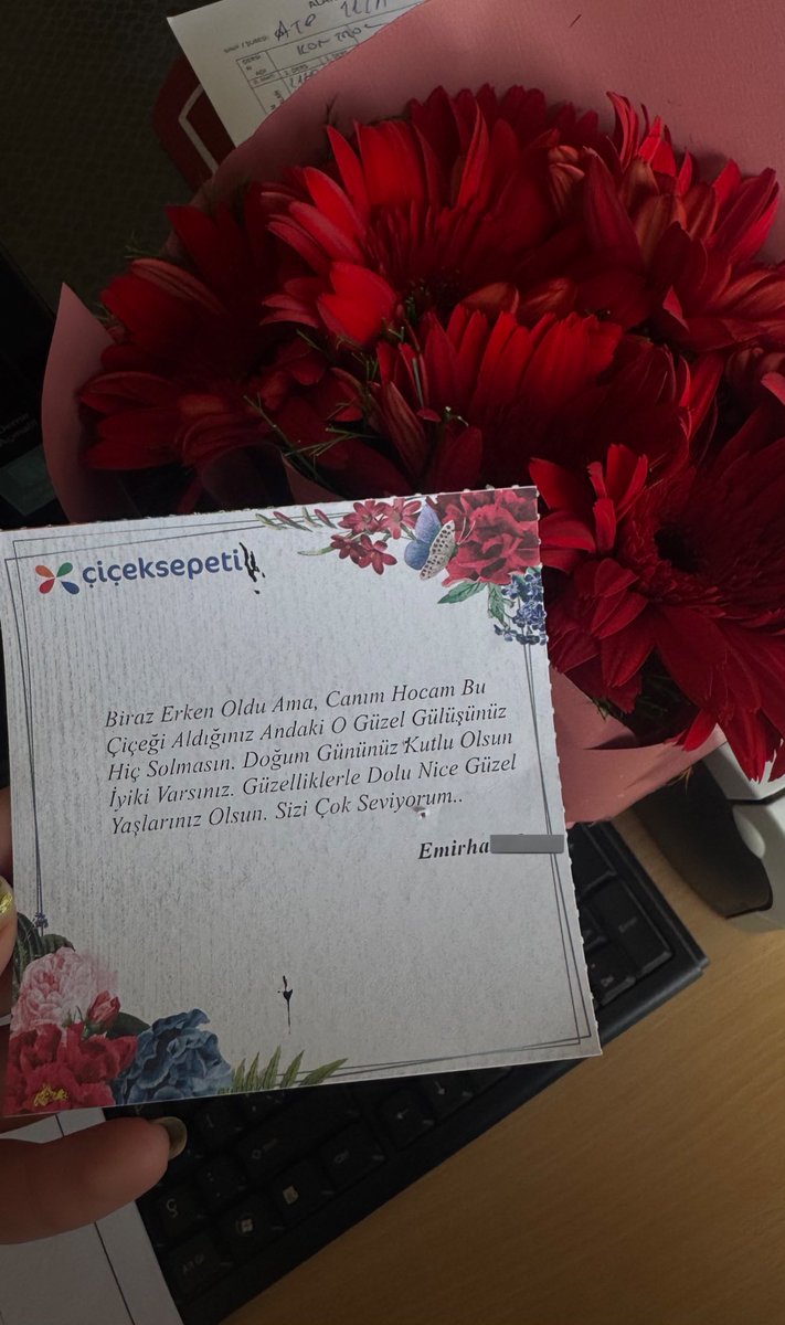 bana yeni update geldii🎈🎂✨💘