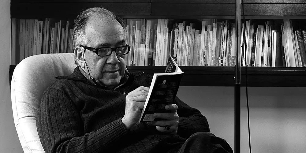 ESCRITORES DE PUEBLO.
Grande.
Sanahuja (Lleida).
rubencastillo.blogspot.com/2023/07/luz-de…