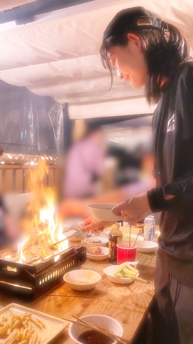 Wulukazu's tweet photo. BBQイベント最高に楽しかった〜!!!!
美味しいお肉も楽しめたし、何よりぴー様とたくさん話せて本っ当に幸せだった〜!!!
楽しい時間を本当にありがとうございました…っ🙏
#AHKstudio
#株式会社悪の秘密結社 https://t.co/MeerQeFfwP