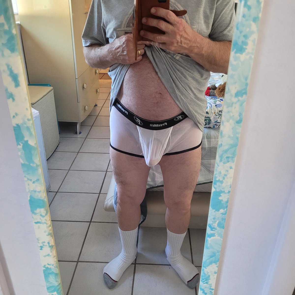 DaddyLNargo tweet media