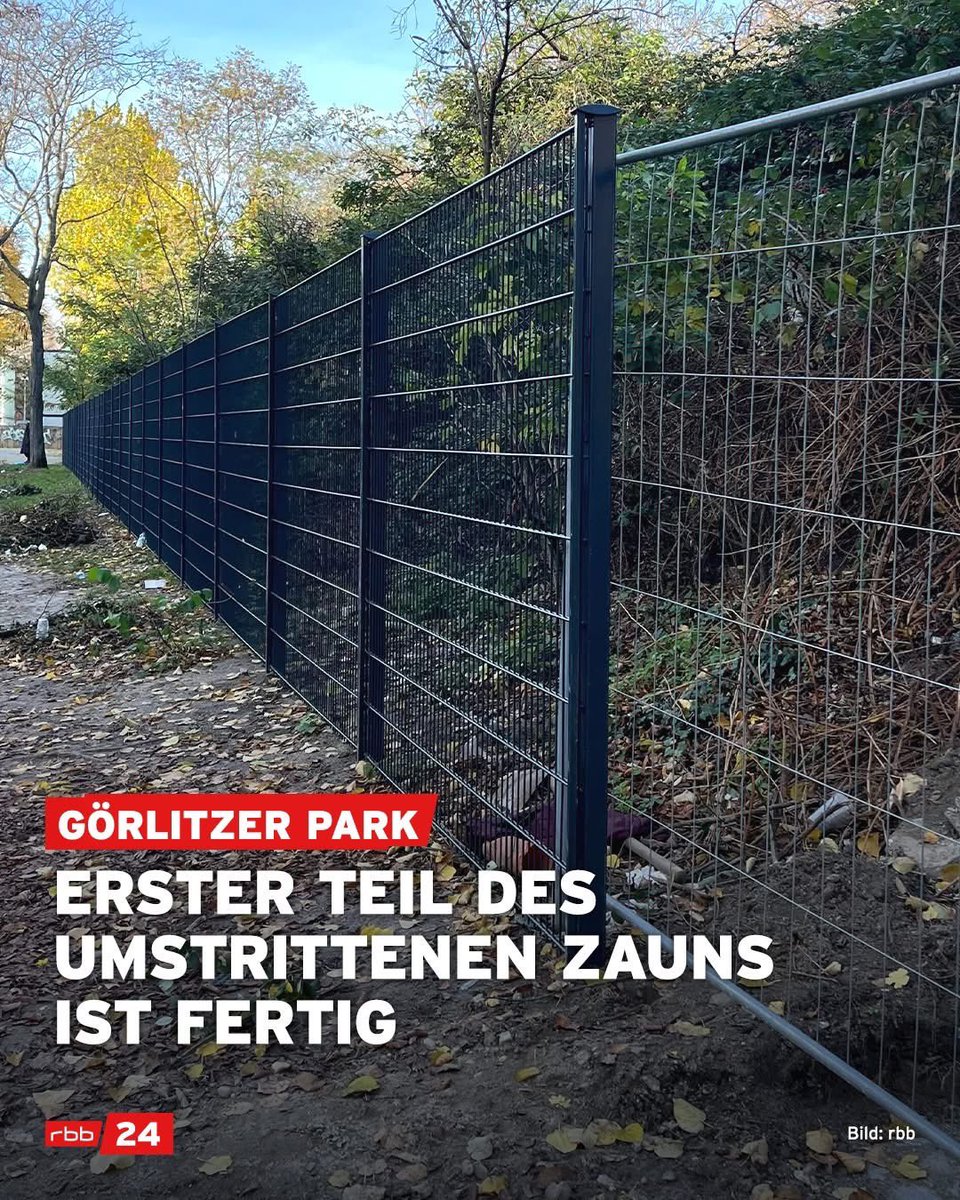 Liebe Berlinerinnen und Berliner,
der neue Zaun rund um den #Görlitzerpark mag gut gemeint sein, doch er ist ein Symbol für halbherzige #Politik statt echter #Lösungen. Diese niedrige #Absperrung wird weder #Dealer noch #Konsumenten davon abhalten, ihre #Geschäfte weiter im Park