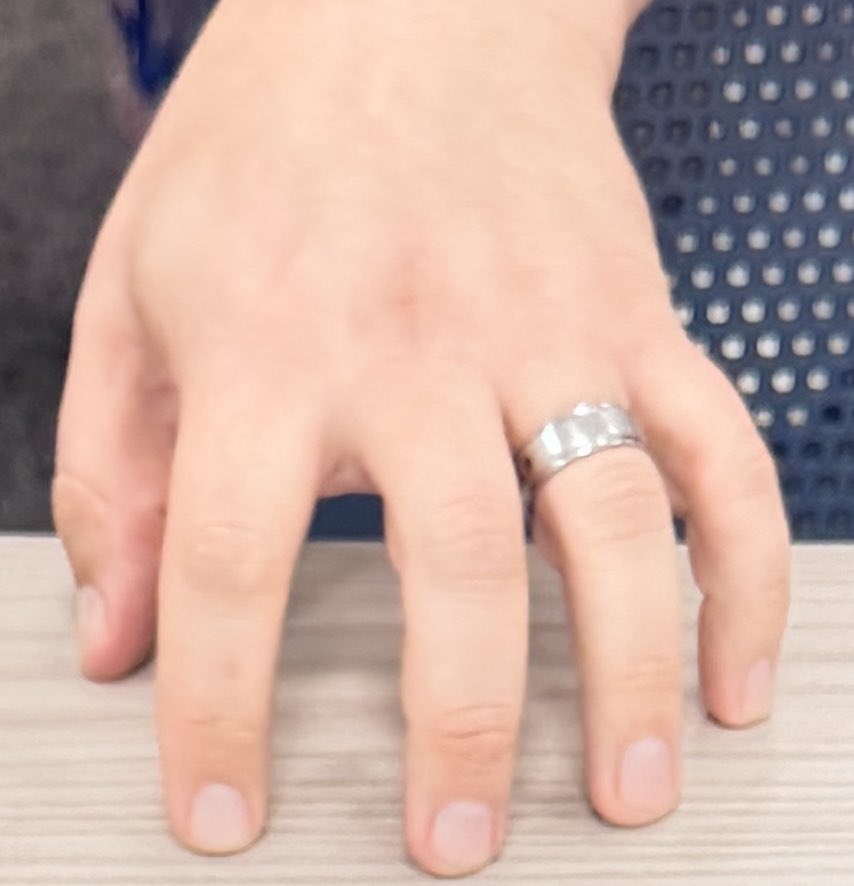 ncAmbiguous's tweet photo. Are you married and wearing a silver ring? Hit that retweet button and let’s see how many of us do! https://t.co/xRXgZ7b2xr
