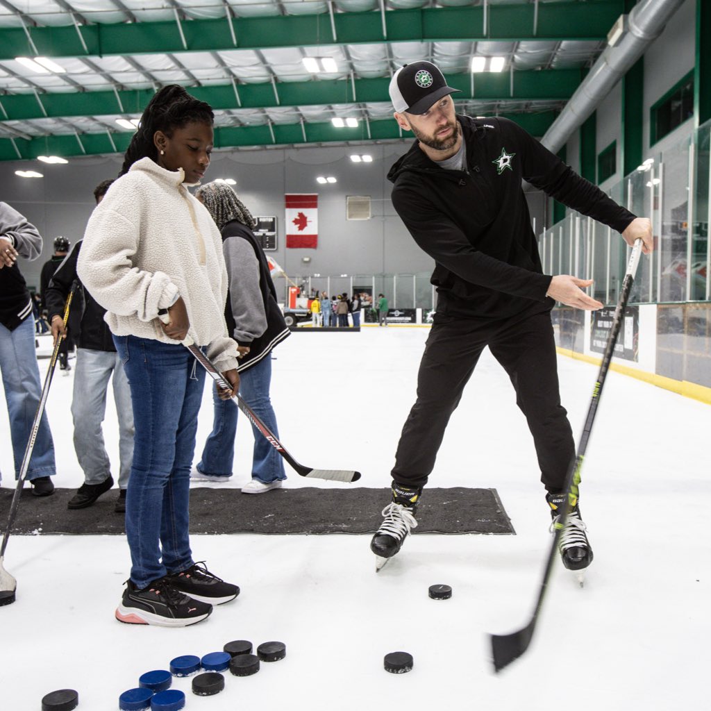 DS_Foundation's tweet image. Happy #nationalstemday! 💚