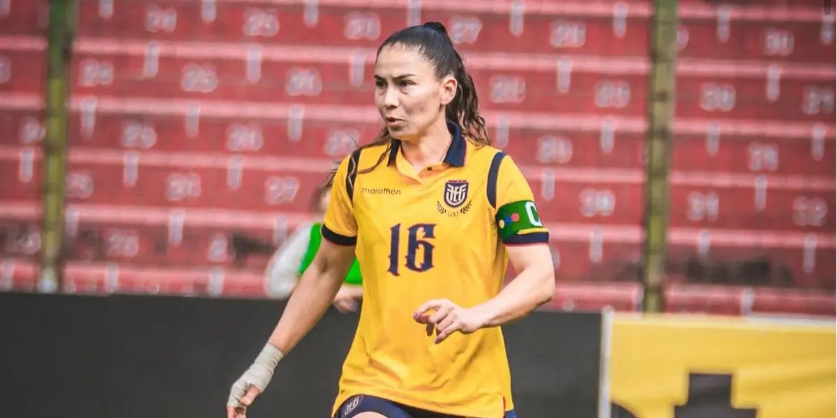 A esto, se suma la ausencia de Ligia Moreira, CAPITANA (!!!) de la Selección Nacional, que no fue convocada por ''el proceso'', la mayor polémica de la última convocatoria de la Selección Femenina.