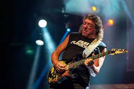 188ClassicRock's tweet photo. November 9th 1954, Born on this day, Dennis Stratton, guitar, Iron Maiden, (1982 UK No.1 album The Number Of The Beast, 1991 UK No.1 single ‘Bring Your Daughter To The Slaughter’). https://t.co/vvZgY0hop8