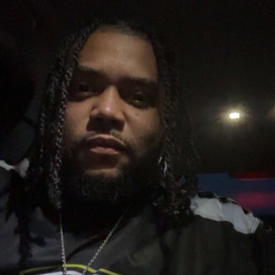 neefroc3's tweet photo. #NewProfilePic https://t.co/OjZE9h0SB7