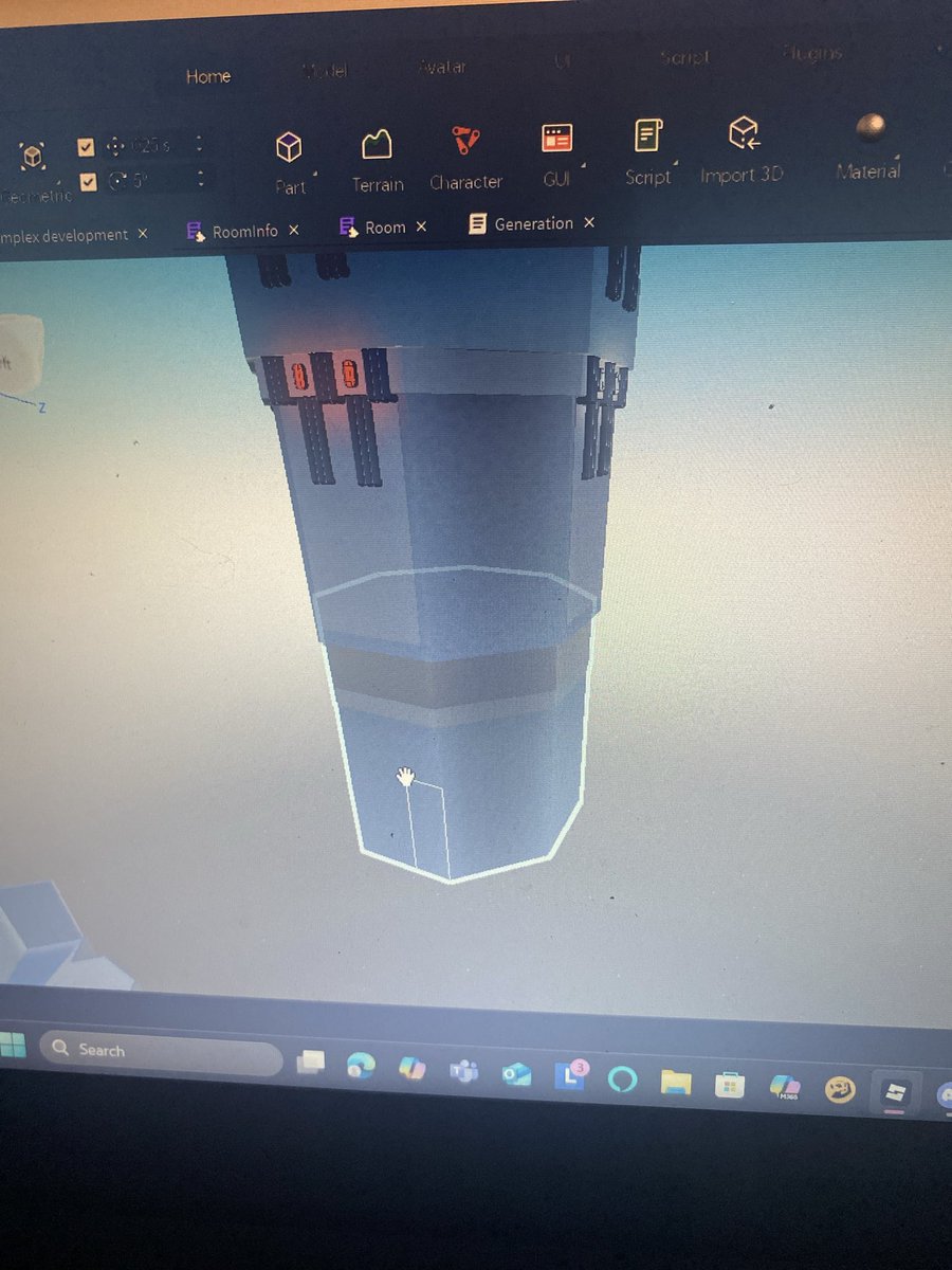 THE COMPLEX tweet media