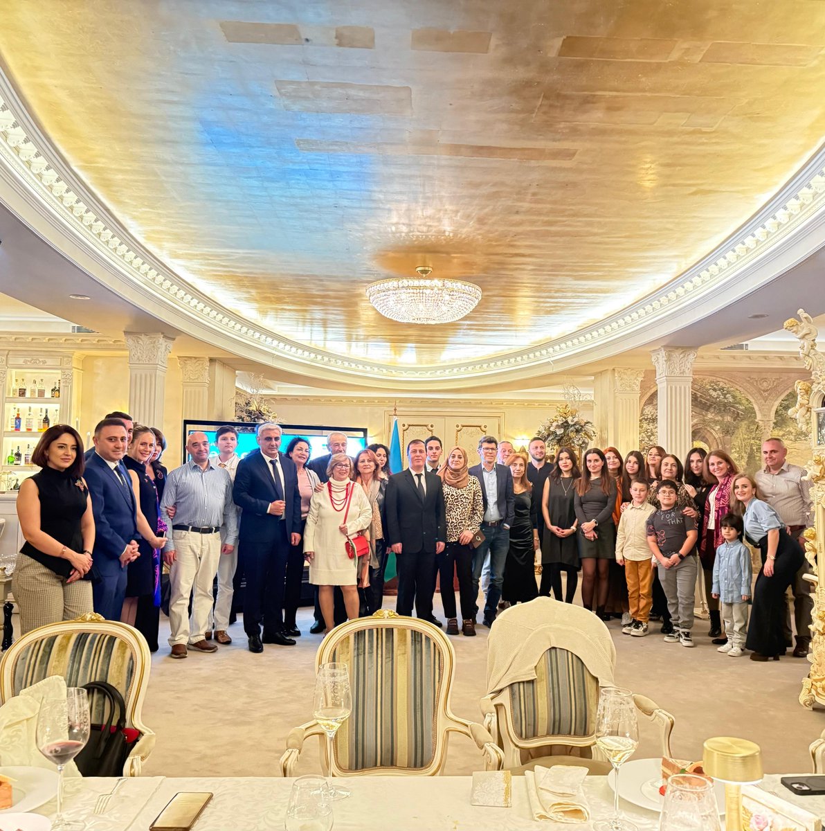 AzEmbBulgaria's tweet image. Victory Day of Azerbaijan was joyously celebrated in Sofia with the participation of representatives of the Azerbaijani diaspora, diplomats, as well as Bulgarian friends of Azerbaijan.

Speaking at the event, Chingiz Garibli, Charge d'Affaires of the Embassy of the Republic of…