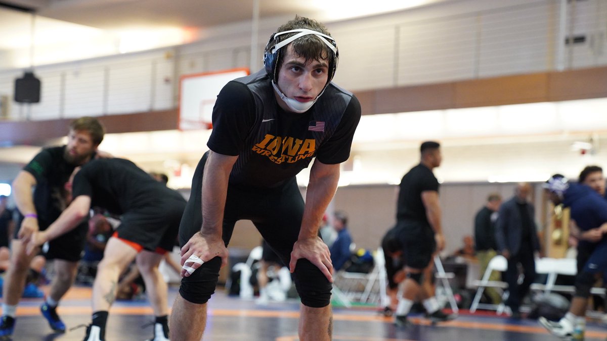 HWC_wrestling's tweet photo. Ready to rock at the Bill Farrell Memorial International in NYC!
#boom #iowahawkeyewrestling #gohawks #hawkeyewrestling #hawkeyewrestlingclub #desanto #ybarra https://t.co/uE8847sPla