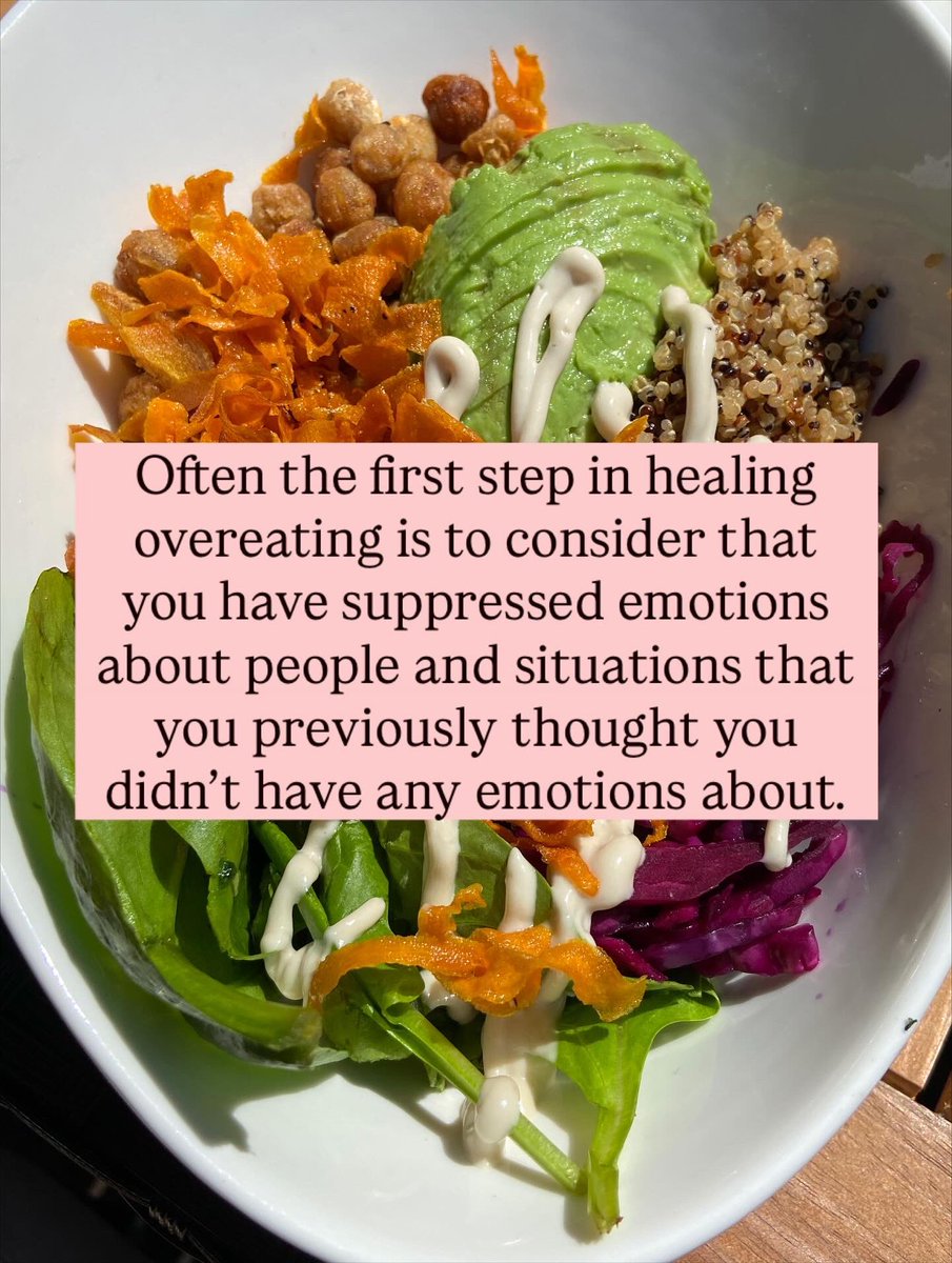CourtneyPool's tweet image. “Maybe I do have emotions deep down that I don’t realize I have?”

The first step to healing overeating is to start to consider that you may have suppressed emotions that you can’t currently sense.

#overeating #intuitiveating