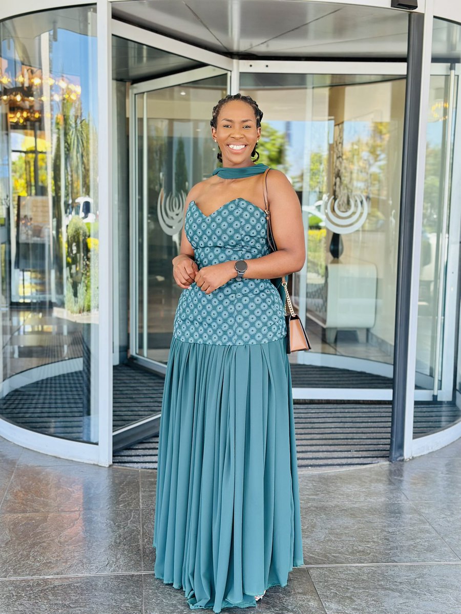 Phakama Mnkam Bakubone 

#SifisoWedsSino