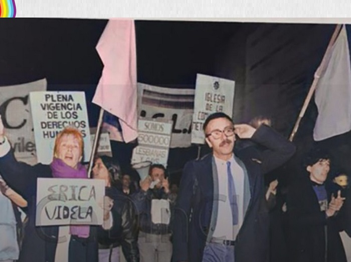 Las primeras marchas del orgullo en Buenos Aires - Haga clic ver también ☛  lapiaf.com.ar/las-primeras-m…
