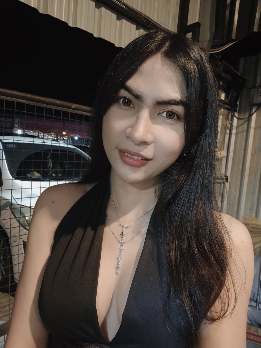 มาเปลี่ยนบรรยากาศ
หาคนเลี้ยงเบียร์
#สาวสอง #สาวสองนวนคร #โสด 
#ร้านเรา #ริมคลองพระอินทร์