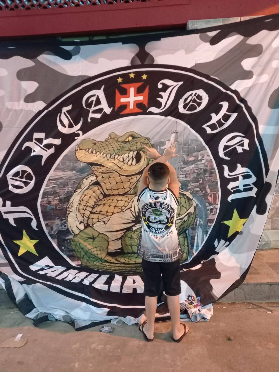 Enquanto houver um coração infantil, o Vasco será imortal 💢

<a href="/6fmljacare/">6ª FAMÍLIA JACARÉ OFICIAL</a> 🐊