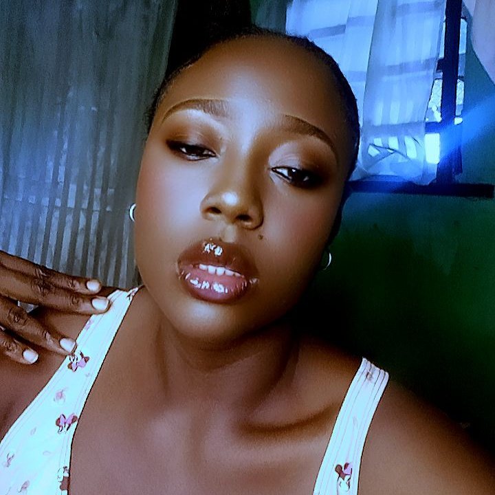 Small stress i don ugly, my body no like wahala at all😭