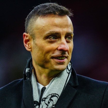 Manutd_addicts's tweet image. 🚨🚨🚨

Berbatov:

I remember we drew once to spurs under sir Alex , he never spoke to us for 5 weeks and then we always beat them not just beat but destroy them.

With Amorim he has a weak mentality  he always finds an excuse after the game but he doesn’t look at himself.

#MUFC