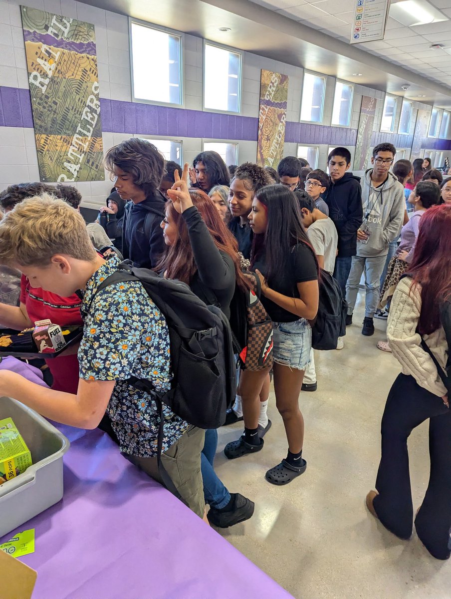 GoodnightSMCISD's tweet photo. Today we celebrated our amazing students for earning the highest secondary attendance in the district for October, our third month in a row!
We’re so proud of their dedication and our staff’s support. Let’s keep it going into November!
#AttendanceMatters #popsicletime https://t.co/wq0Ex7l4MQ