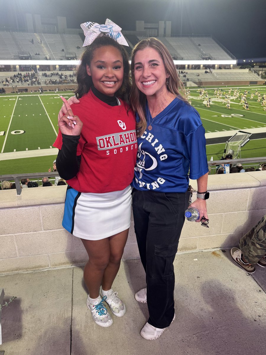 Nicole McCasland tweet media