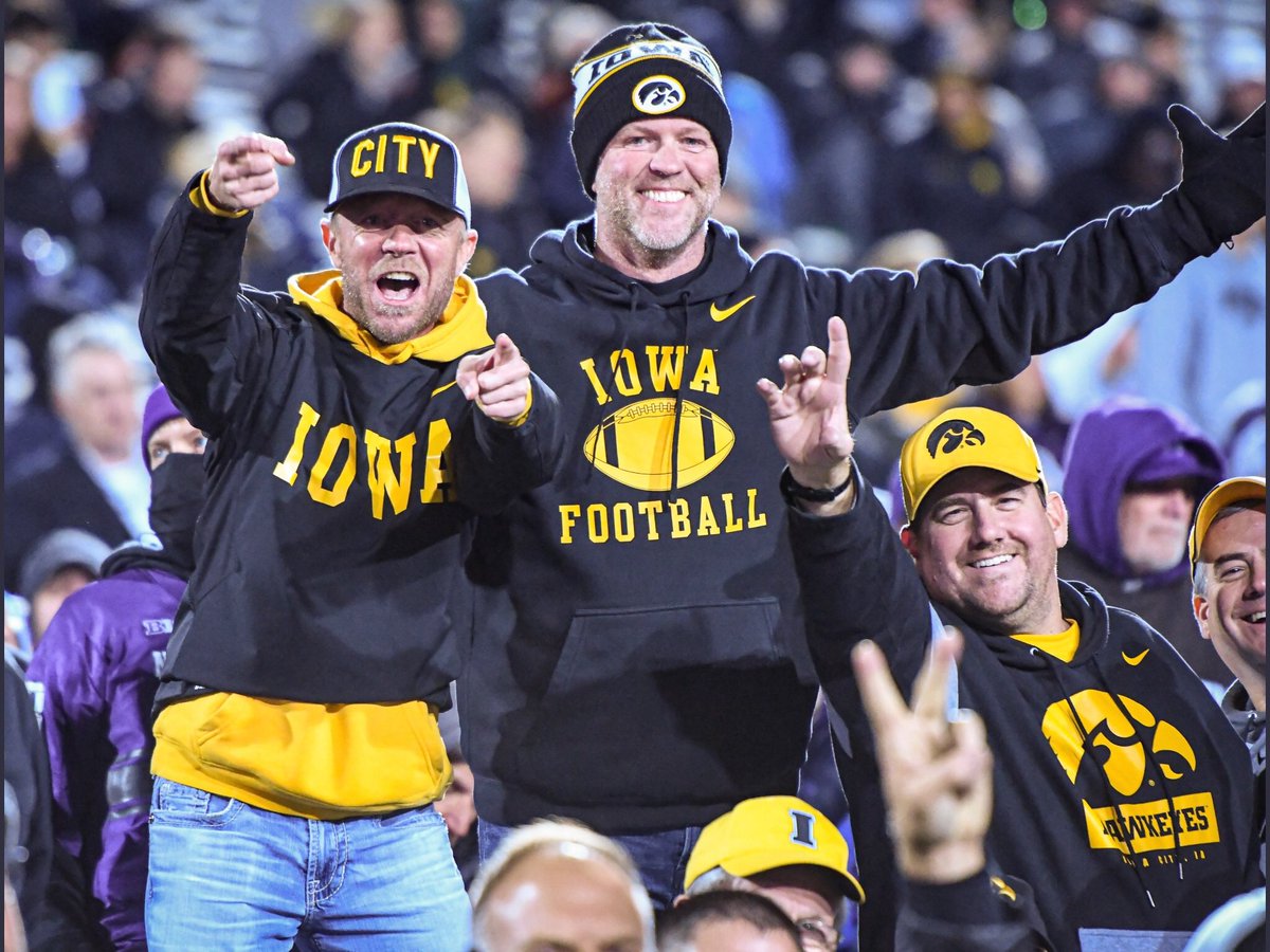It’s College Game Day…..Let’s Gooo !