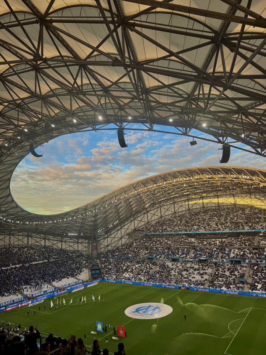 13niniss's tweet image. juste dis que j’avais la flemme après