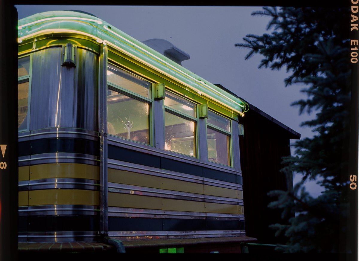 OliverWDahl's tweet image. Photos I took 5 years ago, on a roll of medium format Kodak Ektachrome slide film.