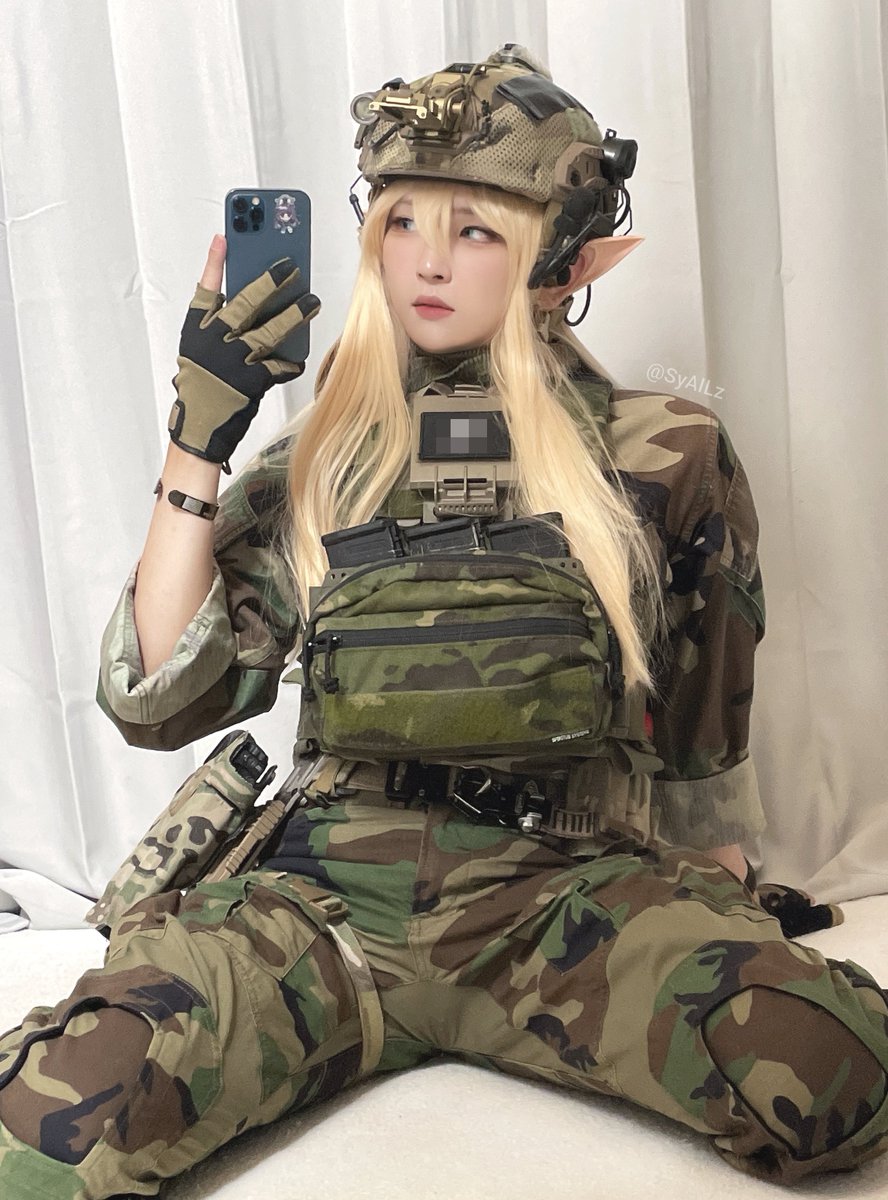 SyAILz's tweet image. Desert elf or Wood elf?