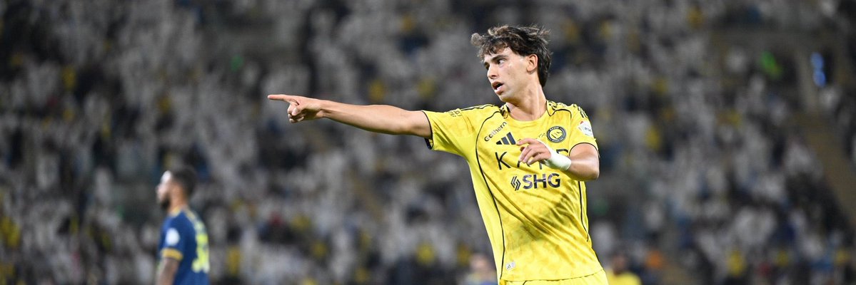 #النصر_نيوم
الحمدلله من قبل و بعد 
والف مليون مبروك للامه النصروايه
فوز ونقاط مهمه قبل التوقف
💛💙
#متصدر_لا_تكلمني